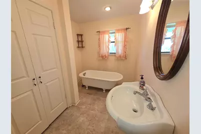 308 Echo Lane, Livingston, TX 77351 - Photo 33