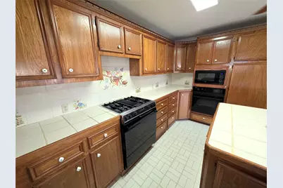 308 Echo Lane, Livingston, TX 77351 - Photo 19