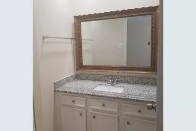 7700 Creekbend Drive #58, Houston, TX 77071 - Photo 9