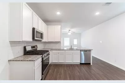 10782 Sora Drive, Willis, TX 77378 - Photo 5