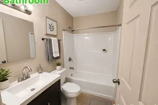 2032 Delaware St, Beaumont, TX 77703 - Photo 17
