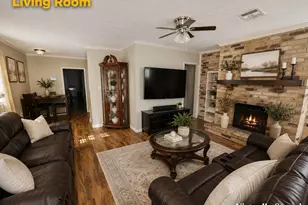 2032 Delaware St, Beaumont, TX 77703 - Photo 3