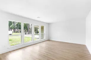 5914 Lawn Ln, Houston, TX 77088 - Photo 17
