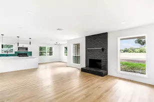 5914 Lawn Ln, Houston, TX 77088 - Photo 11