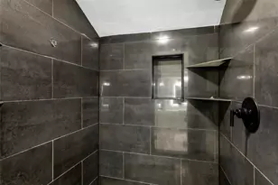5914 Lawn Ln, Houston, TX 77088 - Photo 27