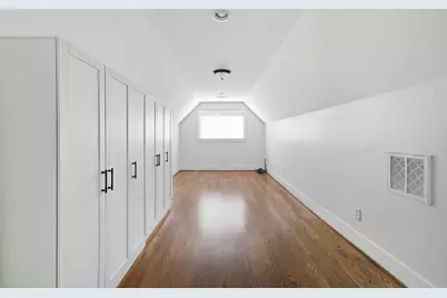 2111 Beall Street, Houston, TX 77008 - Photo 17