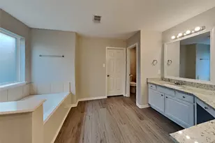 9909 Climbing Tree St, Conroe, TX 77385 - Photo 9