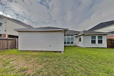 9909 Climbing Tree Street, Conroe, TX 77385 - Photo 19