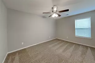 9909 Climbing Tree St, Conroe, TX 77385 - Photo 15