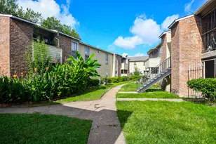10603 S Wilcrest Dr, Houston, TX 77099 - Photo 31