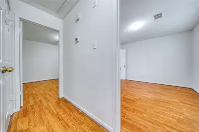 14507 Circlewood Way, Houston, TX 77062 - Photo 37