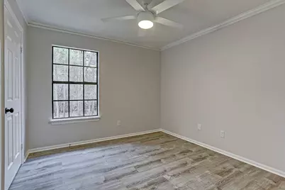 2 Eagle Rock Place, The Woodlands, TX 77381 - Photo 15