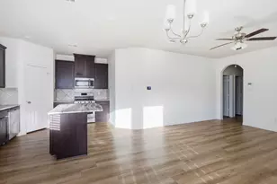 6444 Wenlock Dr, Houston, TX 77048 - Photo 9