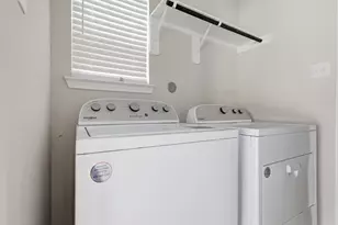 6444 Wenlock Dr, Houston, TX 77048 - Photo 17