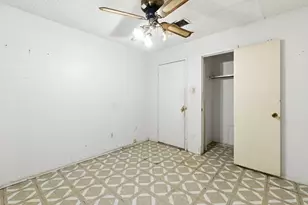 12806 Mill Valley Rd, Houston, TX 77048 - Photo 17