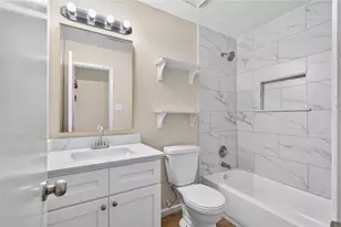 3802 Farlan Ln, Houston, TX 77014 - Photo 9