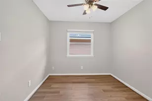 3802 Farlan Ln, Houston, TX 77014 - Photo 11