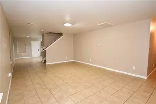 6618 Hawthorne Falls Ln, Houston, TX 77049 - Photo 15