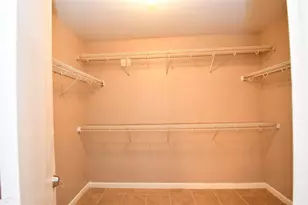 6618 Hawthorne Falls Ln, Houston, TX 77049 - Photo 23