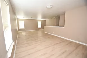 6618 Hawthorne Falls Ln, Houston, TX 77049 - Photo 39