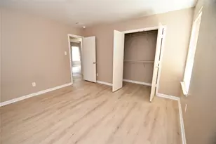 6618 Hawthorne Falls Ln, Houston, TX 77049 - Photo 33