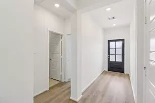 17315 Remington Mdws St, Waller, TX 77484 - Photo 5