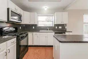 3217 Lee Circle, Pearland, TX 77581 - Photo 7