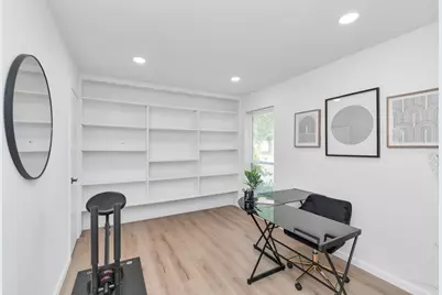 2718 Lazy Spring Drive, Houston, TX 77080 - Photo 23