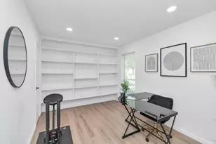 2718 Lazy Spring Dr, Houston, TX 77080 - Photo 23