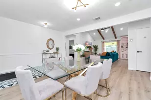 2718 Lazy Spring Dr, Houston, TX 77080 - Photo 5