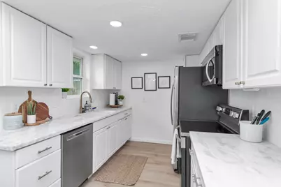 2718 Lazy Spring Drive, Houston, TX 77080 - Photo 9