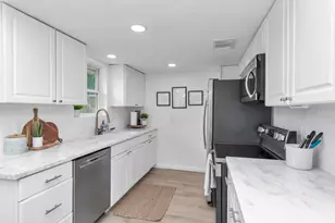 2718 Lazy Spring Dr, Houston, TX 77080 - Photo 9