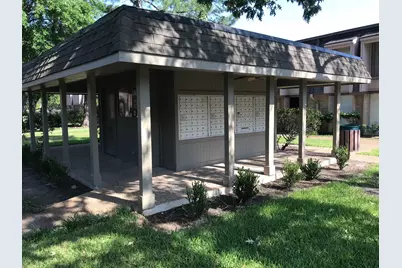 12633 Memorial Drive #252, Houston, TX 77024 - Photo 17