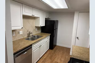 12633 Memorial Drive #252, Houston, TX 77024 - Photo 3