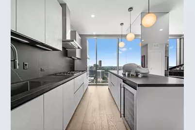 1711 Allen Parkway #2102, Houston, TX 77019 - Photo 9