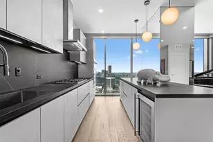 1711 Allen Pkwy, Houston, TX 77019 - Photo 9