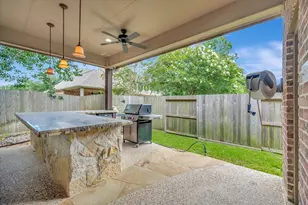 17303 Pipestone Point Ct, Humble, TX 77346 - Photo 11