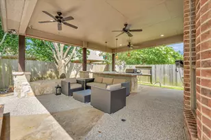 17303 Pipestone Point Ct, Humble, TX 77346 - Photo 9