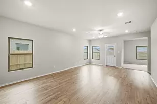 3506 Atlas Pt Ln, Angleton, TX 77515 - Photo 11