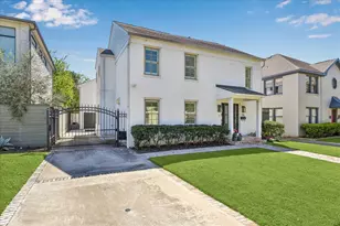 1741 Banks St, Houston, TX 77098 - Photo 31