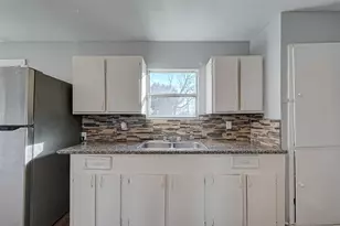 5322 Westover St, Houston, TX 77033 - Photo 7