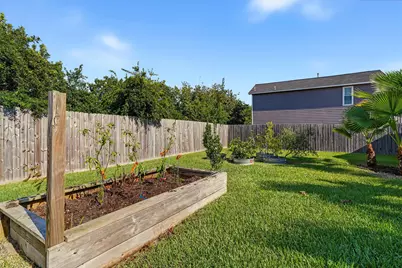 546 5th Street, Dickinson, TX 77539 - Photo 31