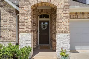 19036 Pinewood Grove Trl, New Caney, TX 77357 - Photo 3