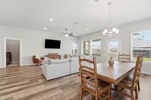 19036 Pinewood Grove Trl, New Caney, TX 77357 - Photo 11