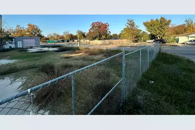 5739 Sweetbriar Street, Houston, TX 77017 - Photo 11