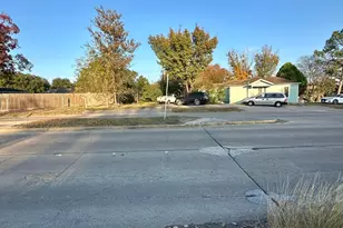 5739 Sweetbriar St, Houston, TX 77017 - Photo 7