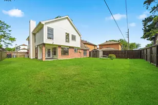 12346 Misty Laurel Dr, Houston, TX 77014 - Photo 39