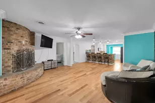 9 Slover Dr, Dayton, TX 77535 - Photo 17