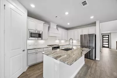 765 Ocean Palms Drive, Katy, TX 77493 - Photo 9