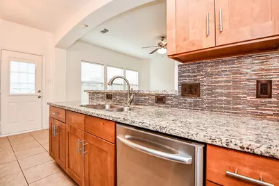 6011 Shadow Isle Lane, Houston, TX 77084 - Photo 11